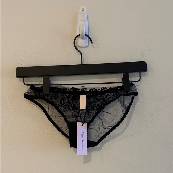 Jayce Briefs - Picture 4 of 4